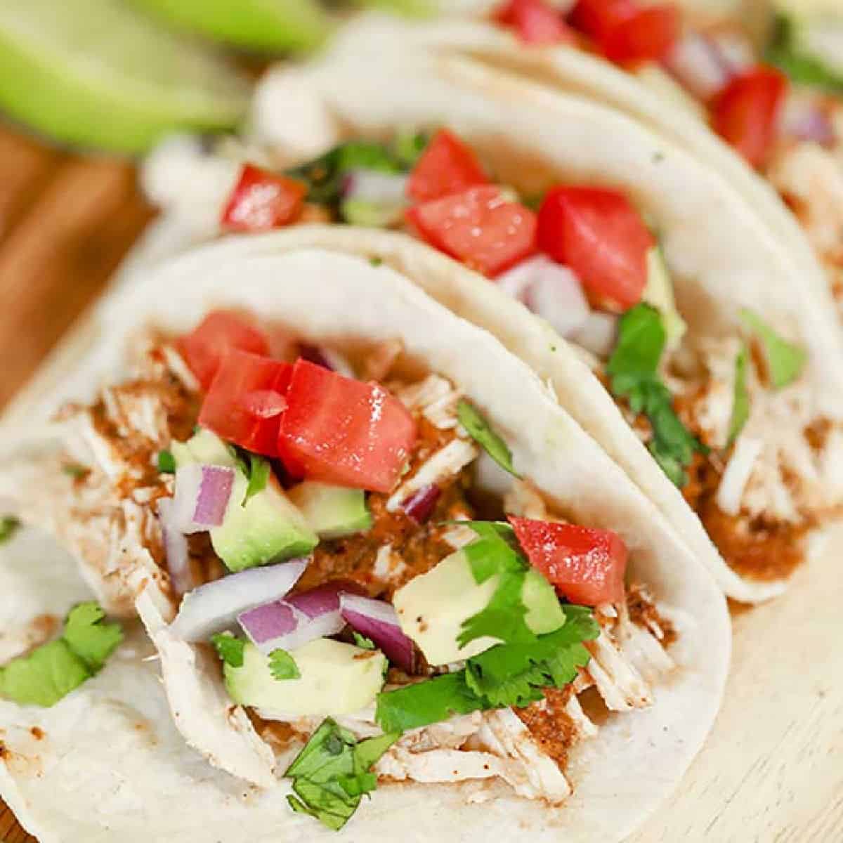 Master Crockpot Chipotle Chicken Tacos: Spice & Pro Tips
